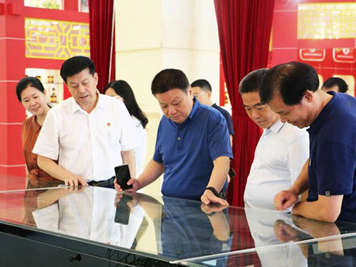 湖南軍杰辣椒,軍杰剁辣椒,湖南剁辣椒 湖南軍杰辣椒,軍杰剁辣椒,湖南剁辣椒
